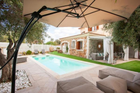 Villa Coclea con piscina San Teodoro